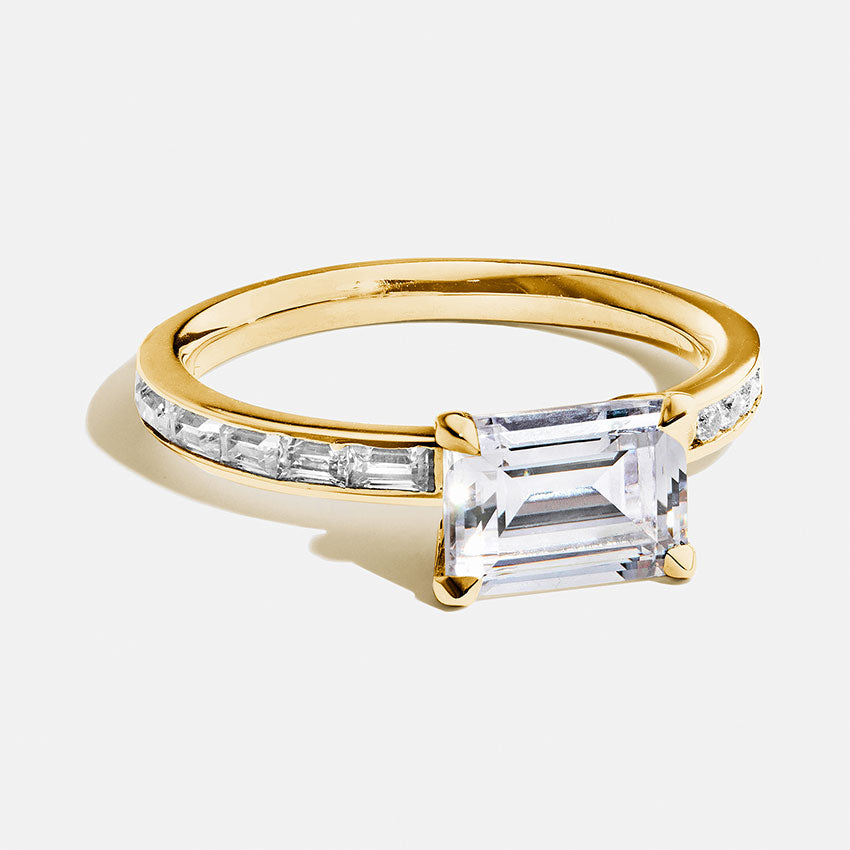 Horizon Emerald Diamond Ring
